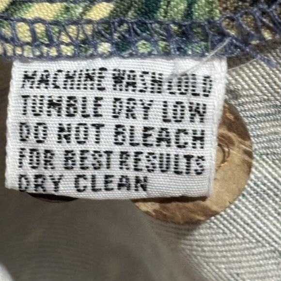 Tommy Bahama Hawaiian Shirt Men's XL 100% Silk Sailboat Camp Palm Trees AOP - Picture 8 of 9